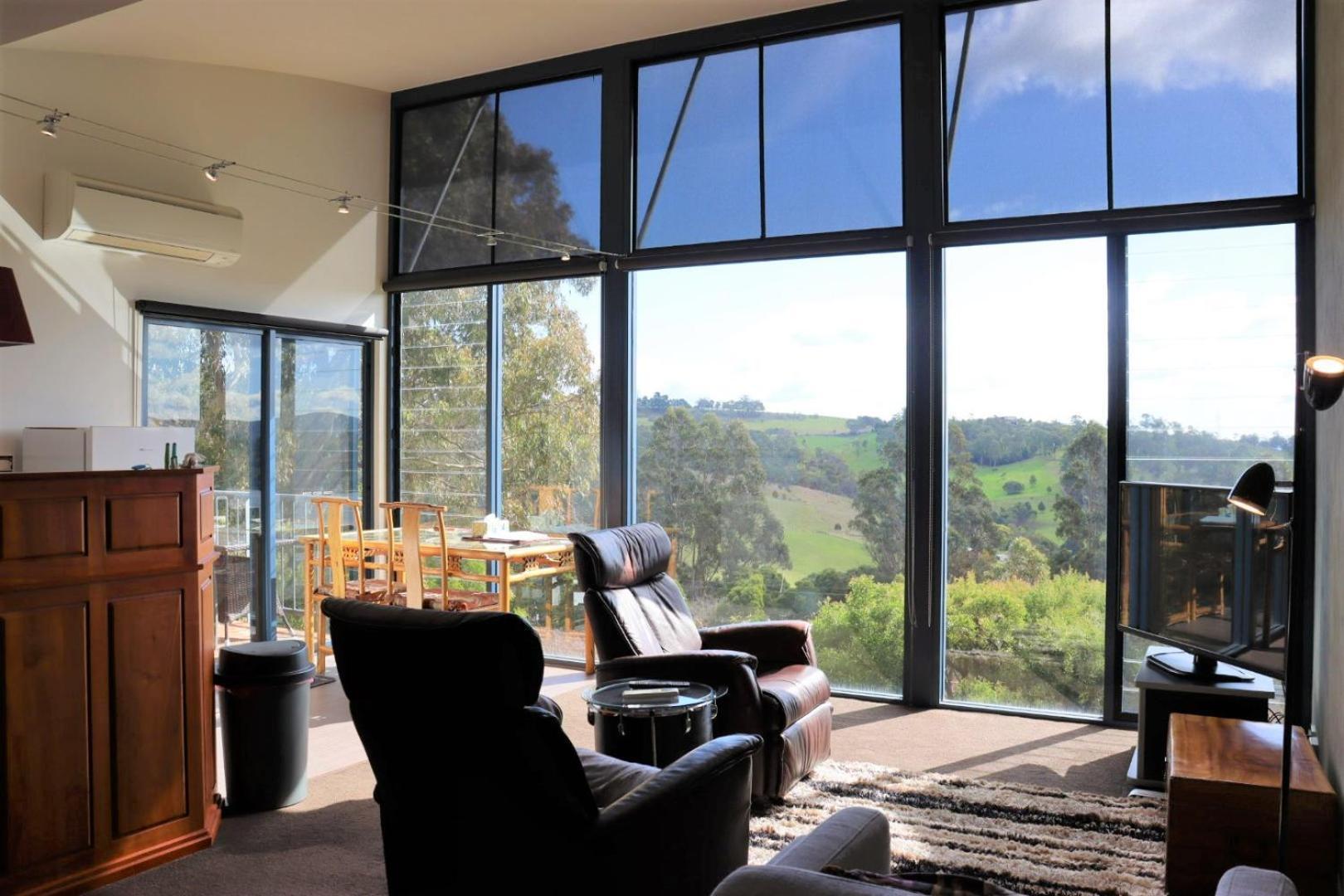 Armalong Winery Chalets Grindelwald Room photo